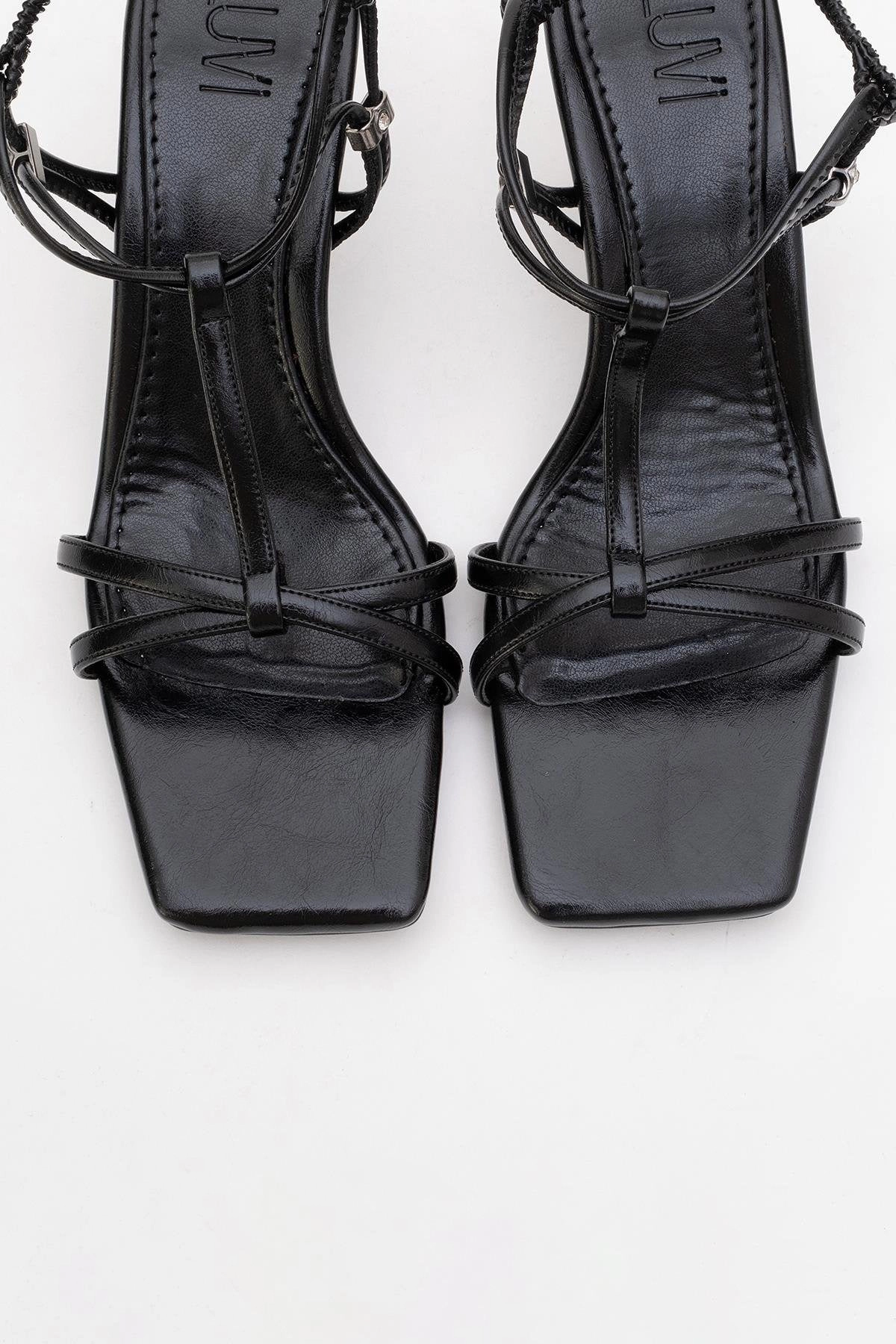 Prologue Shoes Womens Gibson Stiletto Sandal