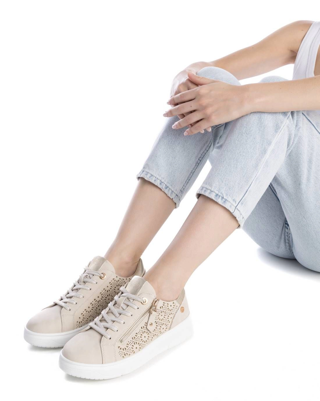 XTI Women's Sneakers Floral Casual