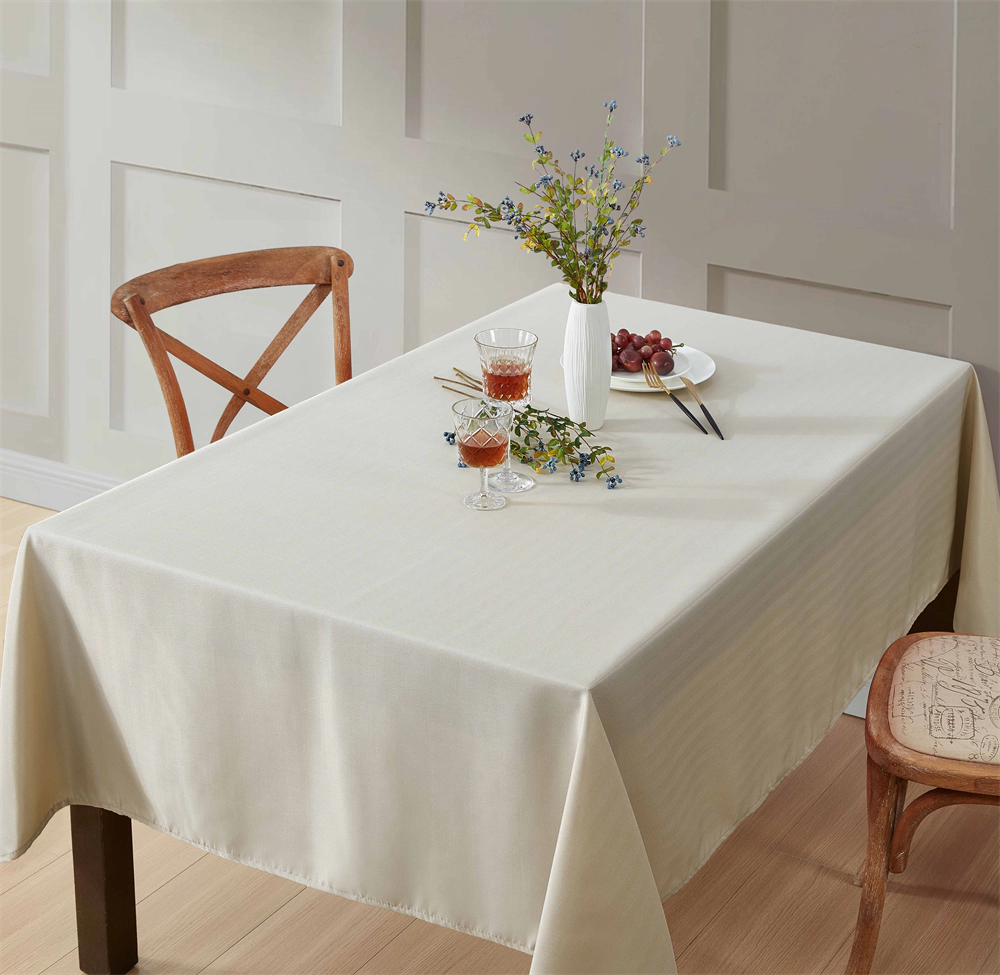 HLC.ME Lincoln Striped Jacquard Fabric Water Resistant Tablecloth