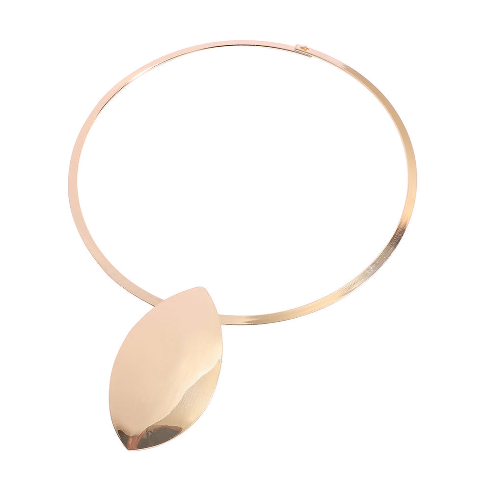 SOHI Women's Metallic Oblong Necklace