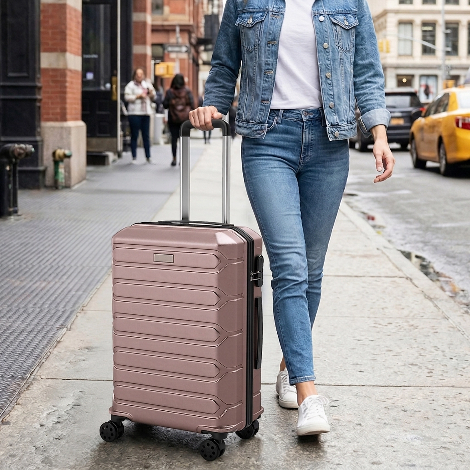 SUGIFT 3-Piece Hardside Suitcase Set with 8-Spinner Wheels Pink