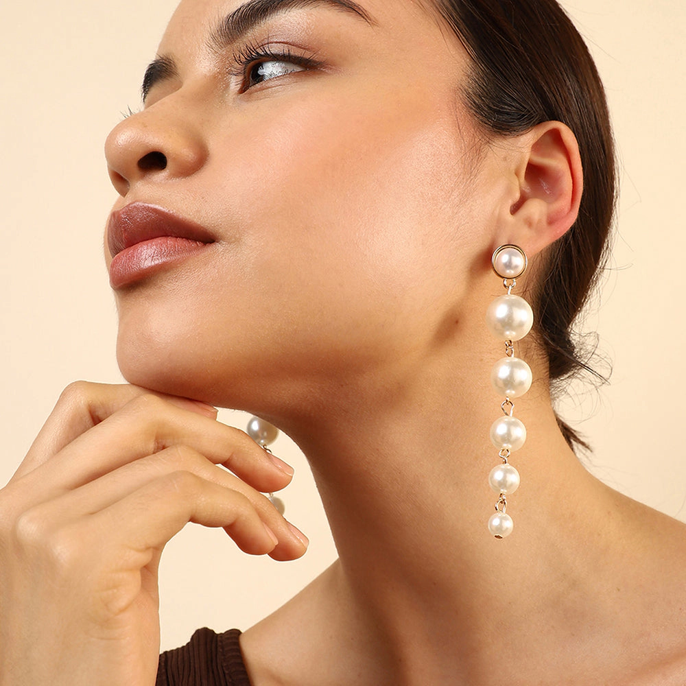 SOHI Women's White Pearl Statement Drop Earrings