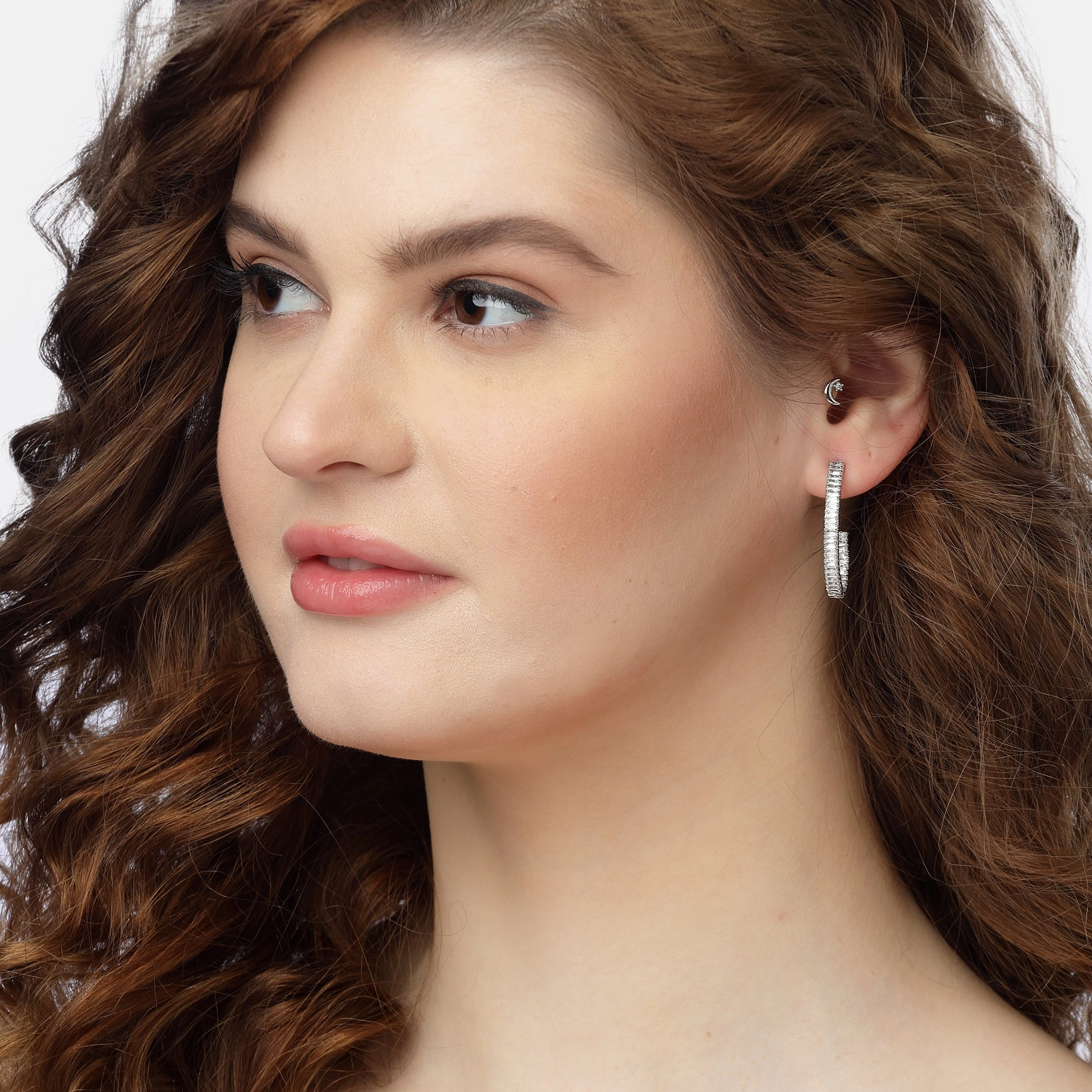AGP PARIS Womens C-shaped Hoop Earrings