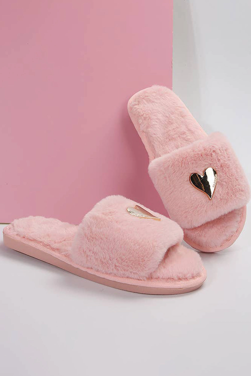 Threaded Pear Women's Alaina Open toe Plush Slippers