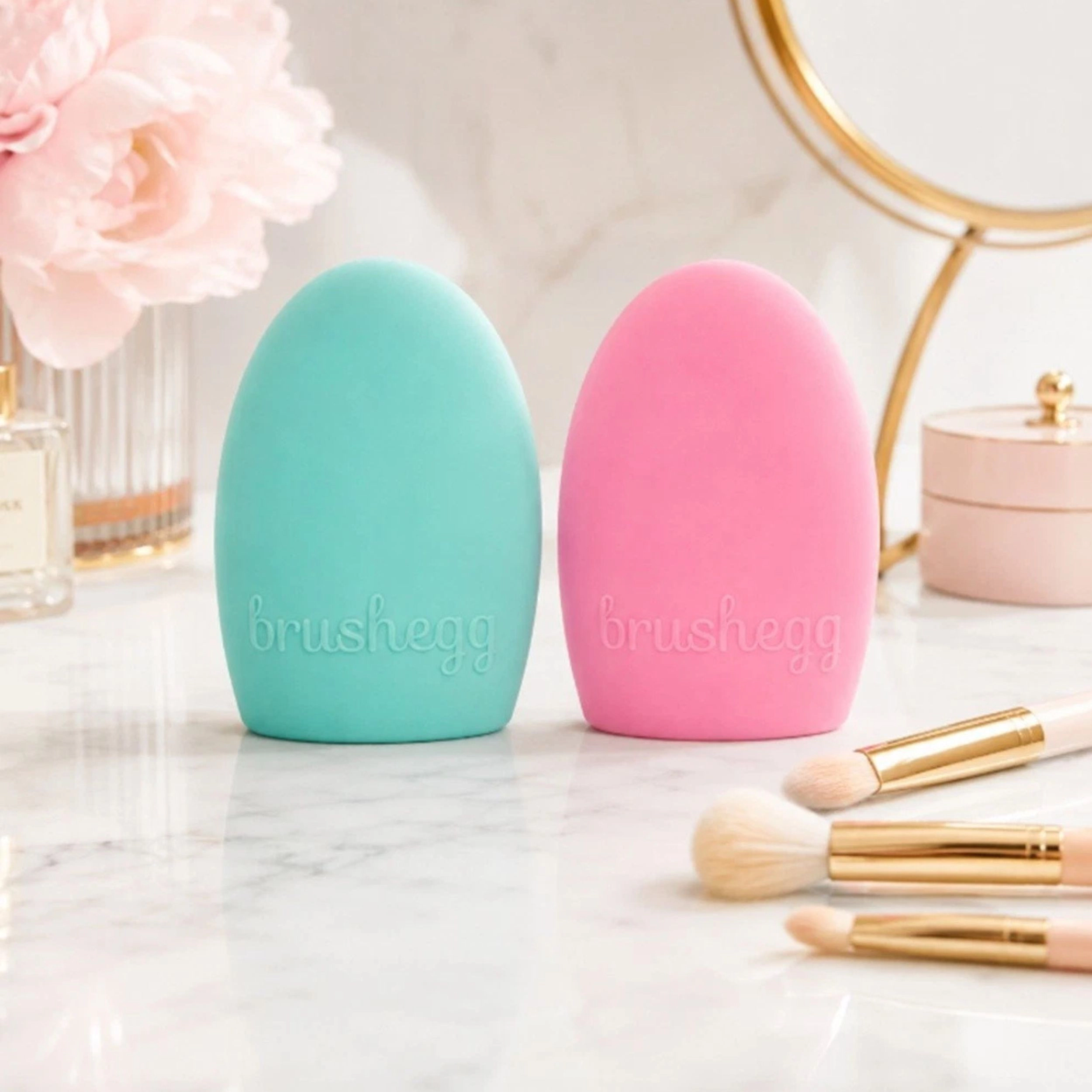 Home Collection Pack of 2 Silicone Makeup Brush Cleaning Pads Textured Scrubber Mats