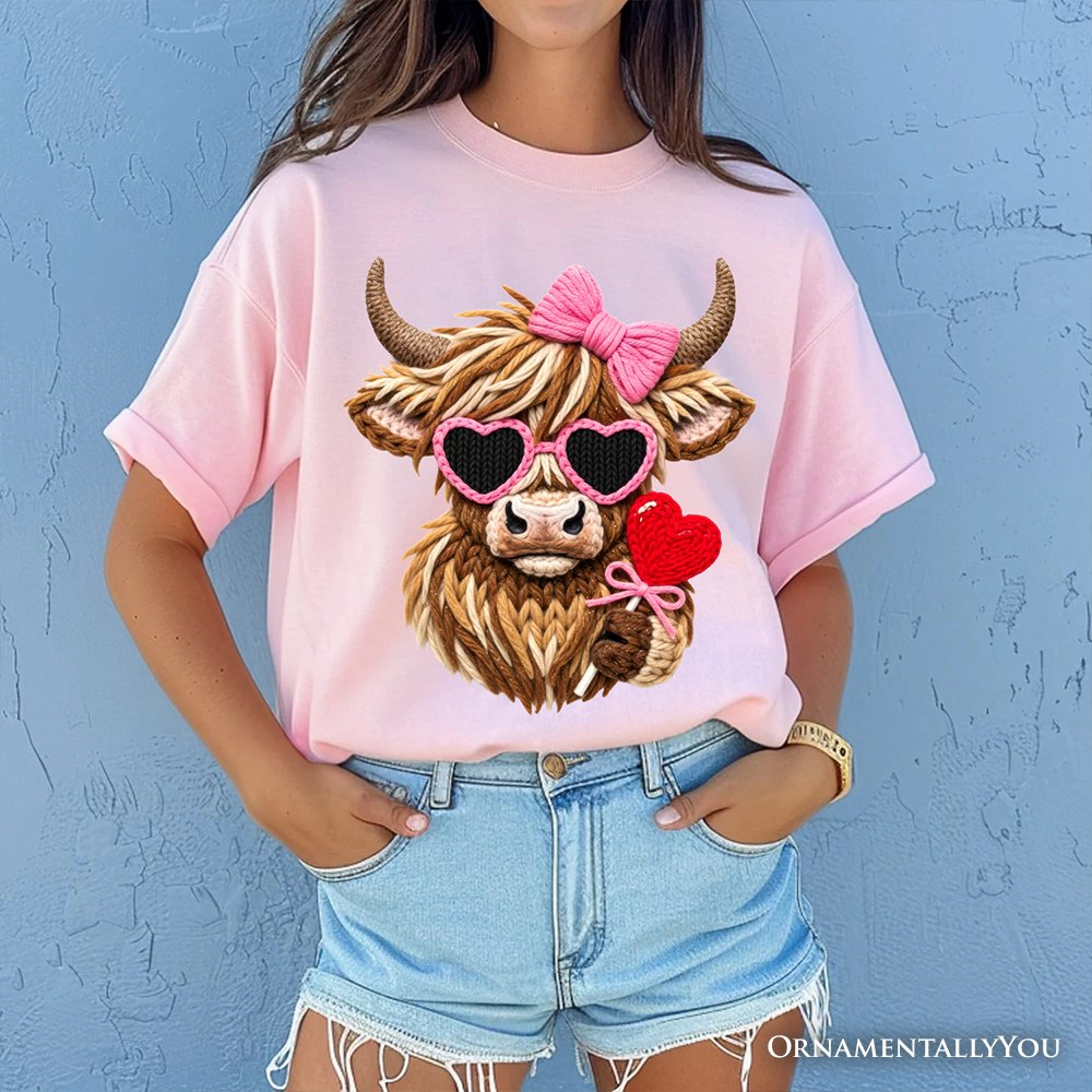 OrnamentallyYou Womens Highland Cow Faux-Yarn Valentine T-Shirt