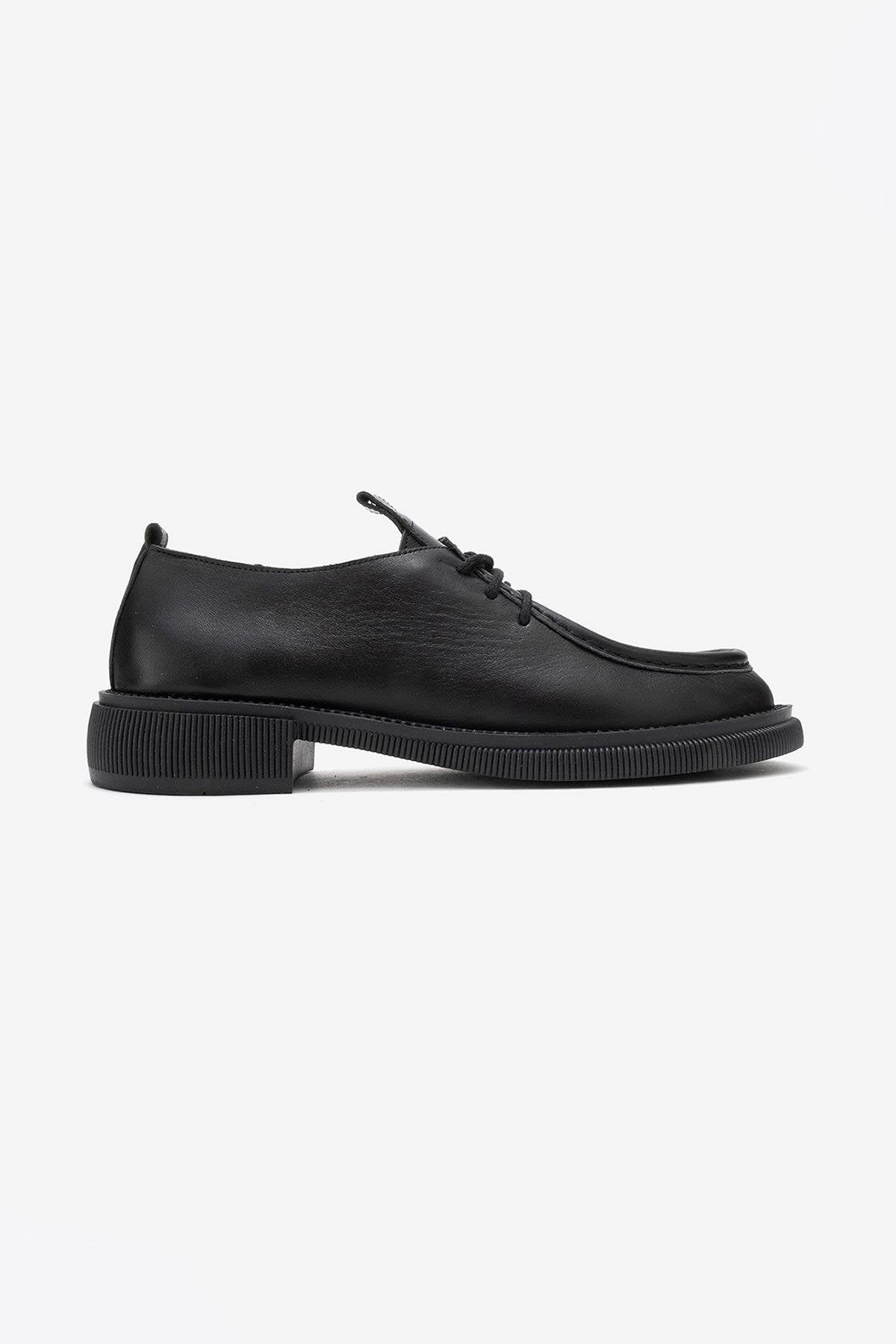 Forever & Always Womens Band Leather Lace Up Loafer
