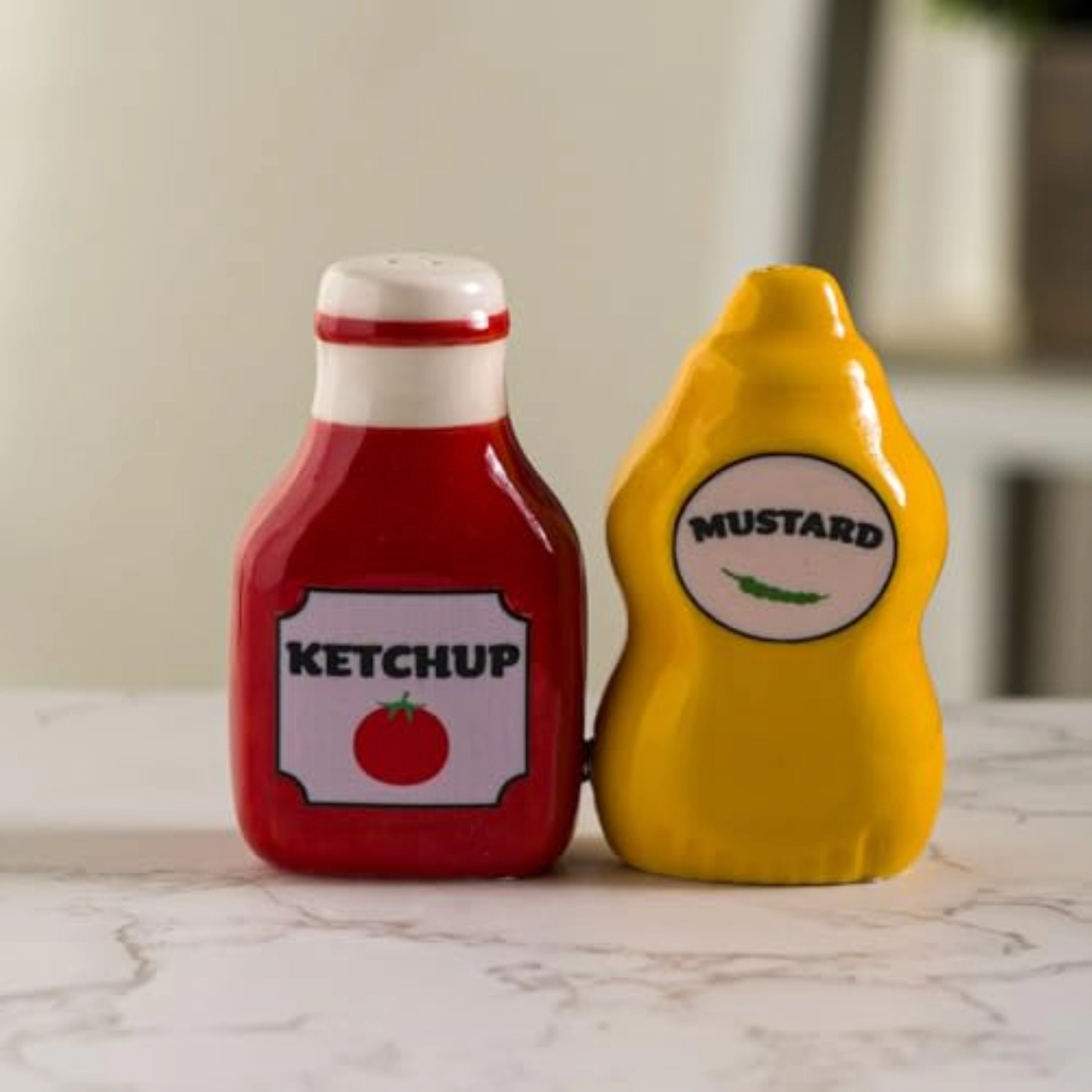 Pacific Giftware Mustard and Ketchup Ceramic Magnetic Salt and Pepper Shaker Set