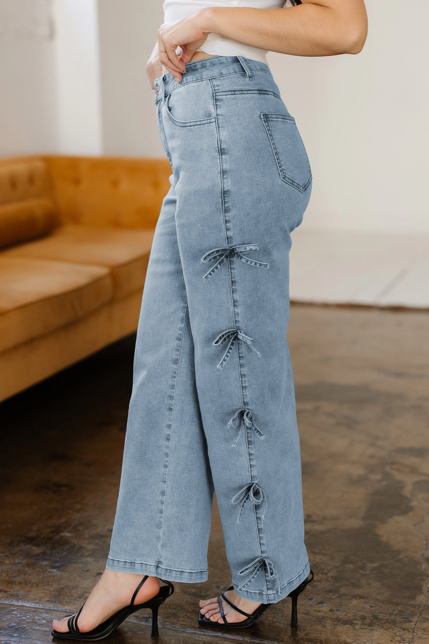 Threaded Pear Women's Maryam Straight Leg Loose Jeans