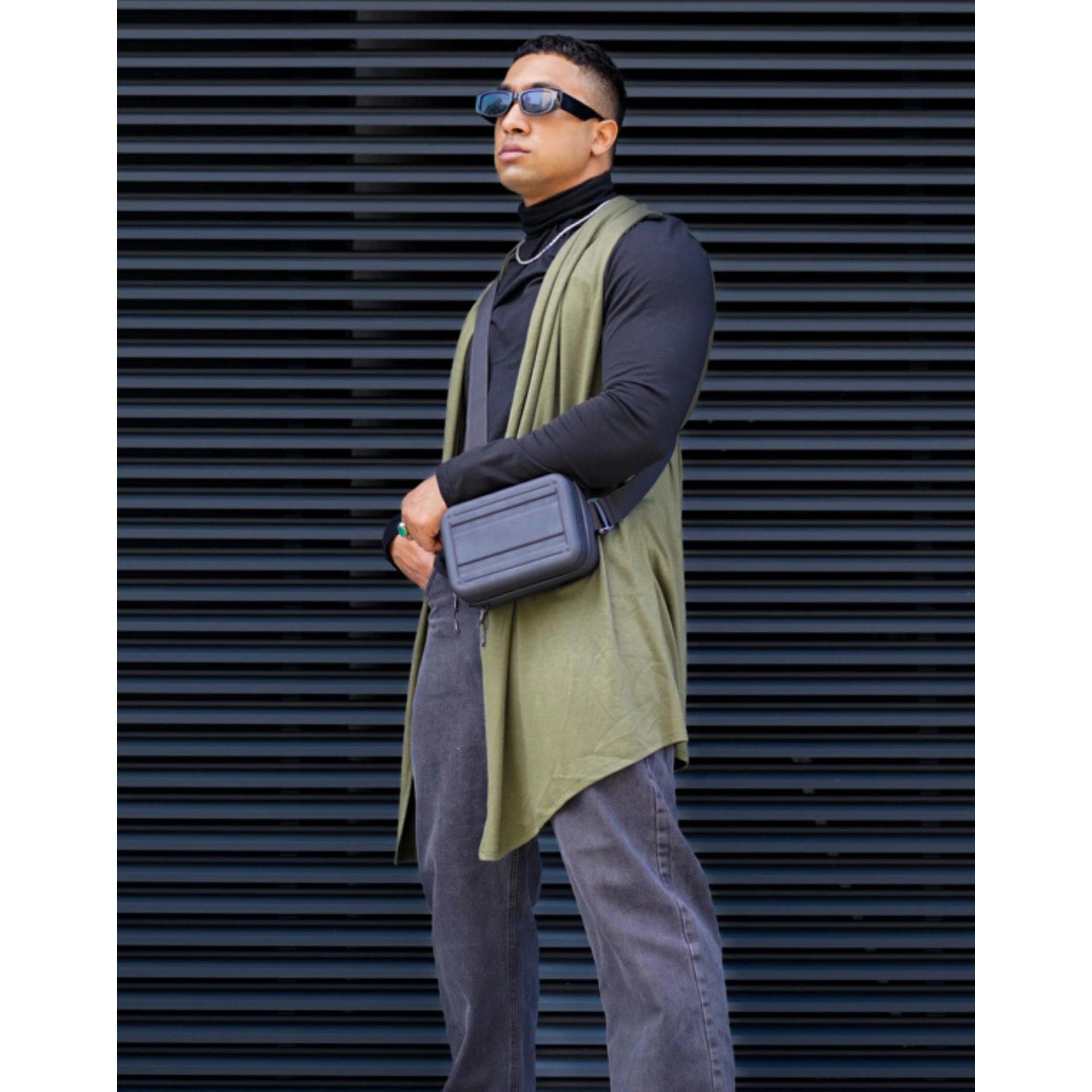 COOFANDY Men's Loose Fit Sleeveless Open Neck Long Cardigan Vest