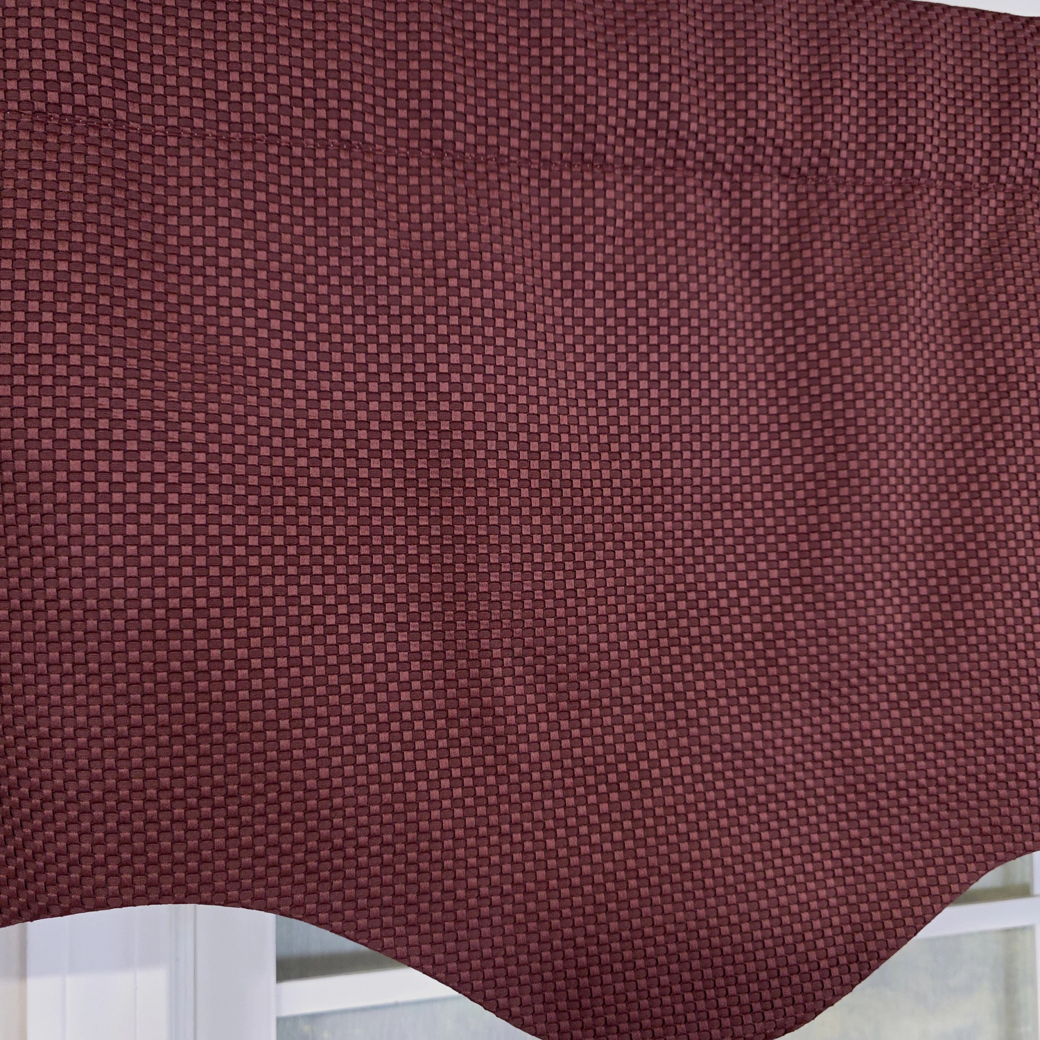 RLF Home 100% Cotton Basket Weave Regal Poly/Cotton lining Rod Pocket Valance 50" x 15" Egg Plant