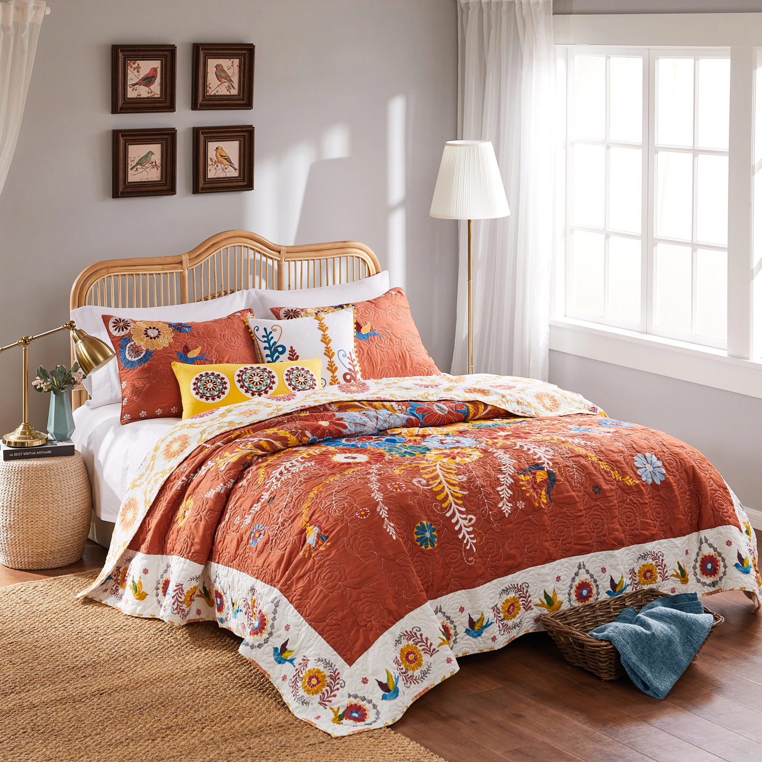 Greenland Home Fashions 100% Microfiber Polyester Topanga 5 Piece Quilt & Pillow Bonus Set