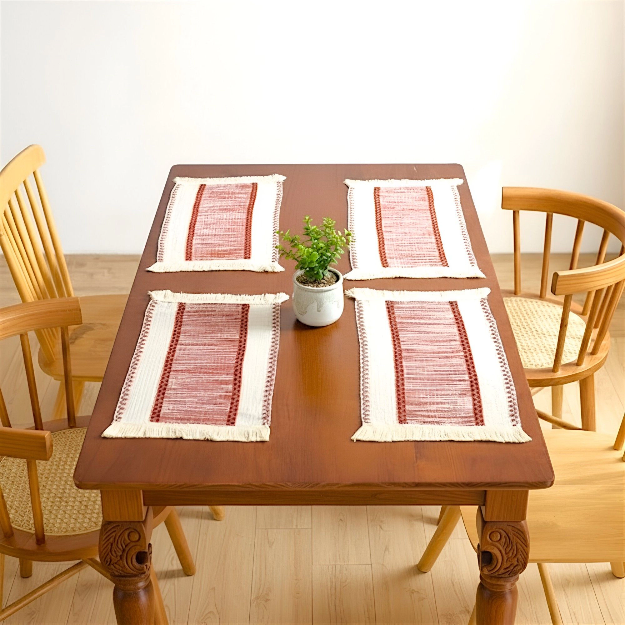 Alilang Unisex 4-Piece Rectangular Woven Fringe Placemat with Textured Striped Pattern Design