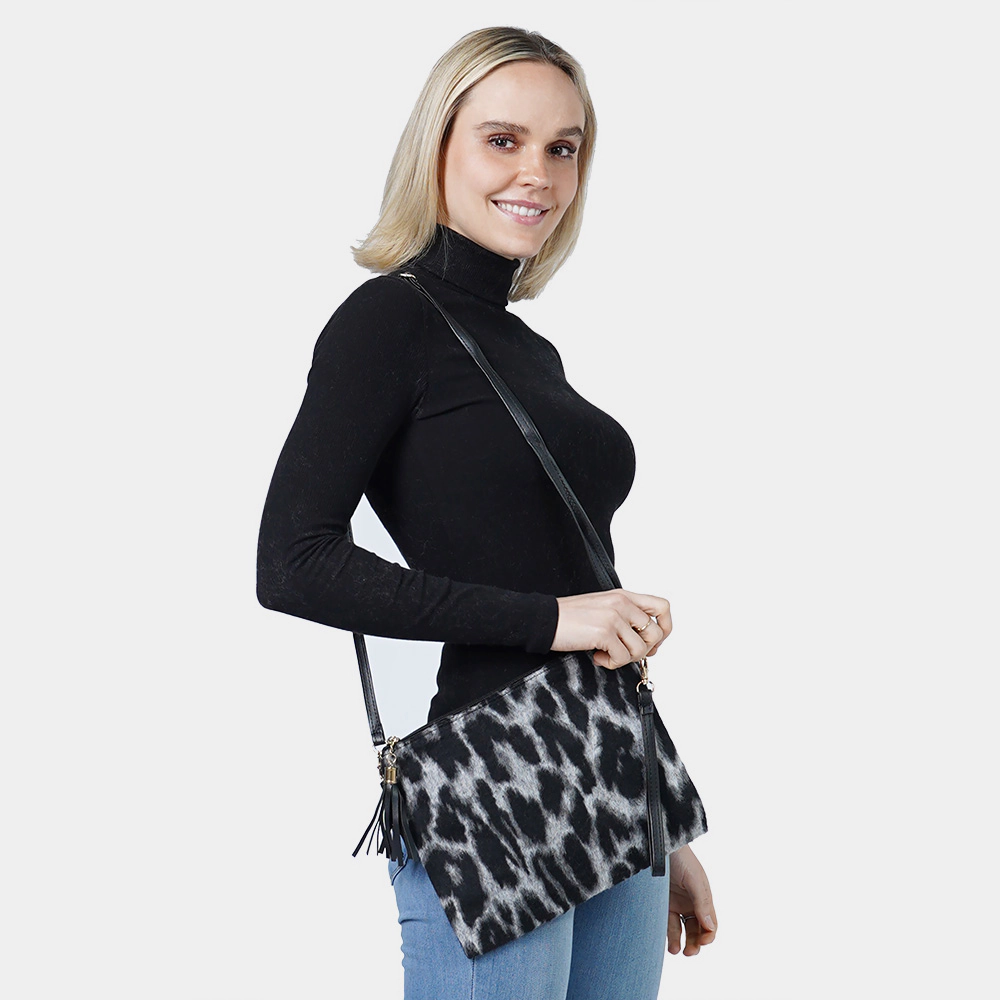 FASHNZFAB Leopard Patterned Clutch / Crossbody Bag