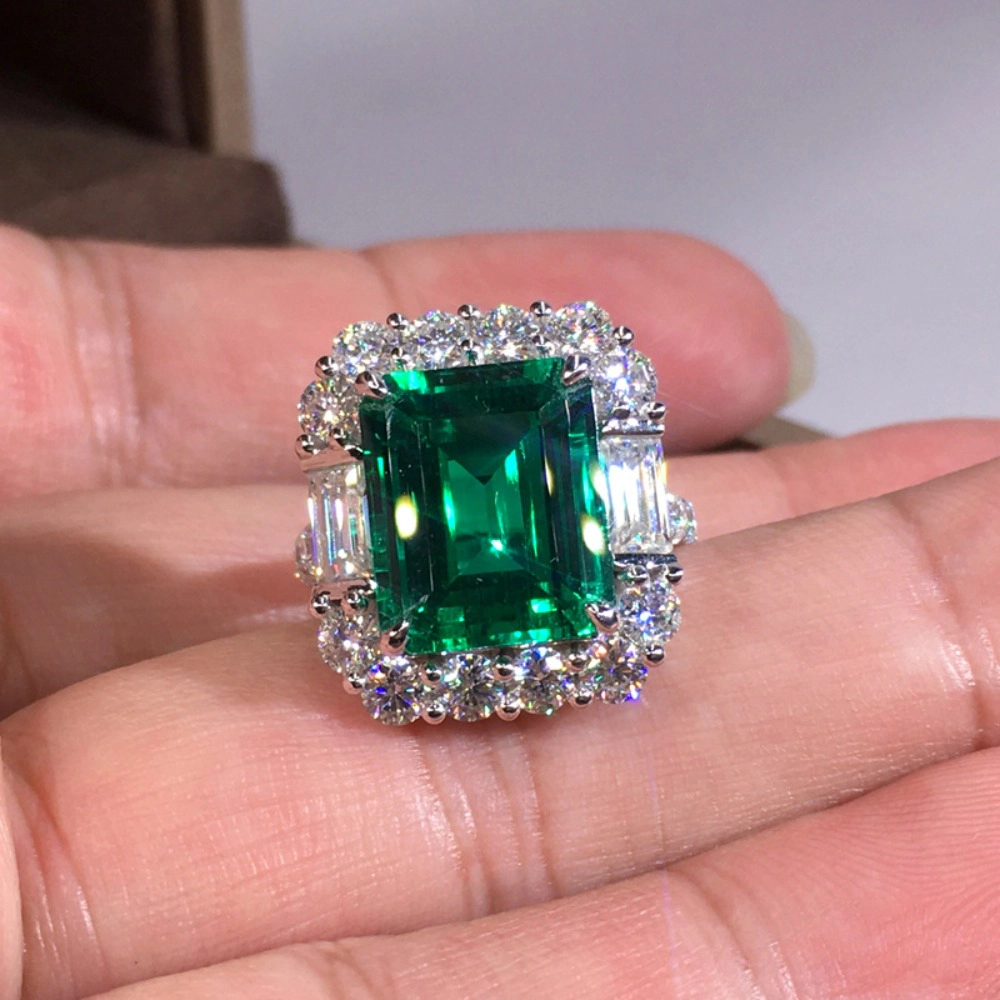 Women's Party Rings with Bright Green Zirconia Luxury Anniversary Accessories