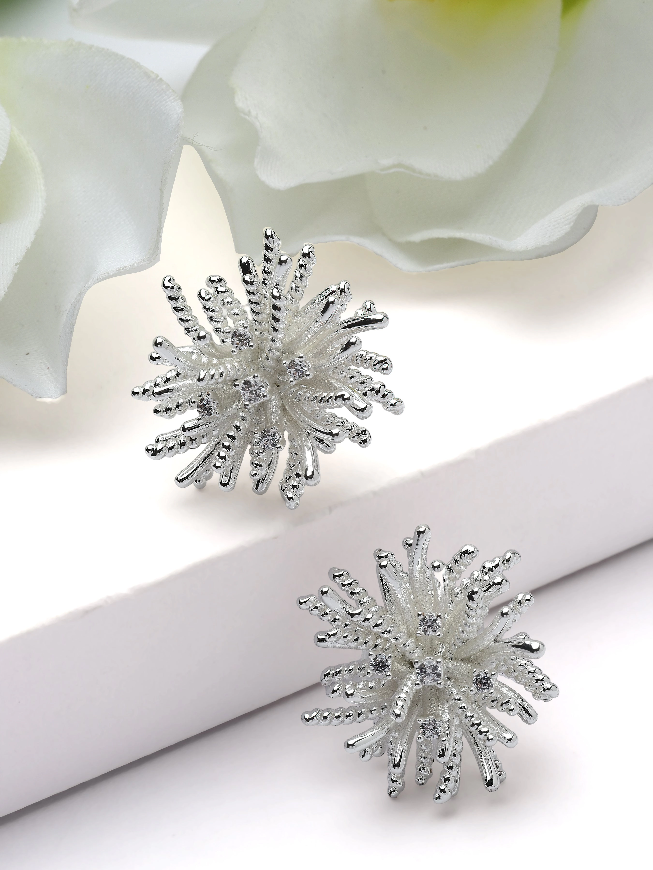 AGP PARIS Womens Starburst Pavé Stud Earrings