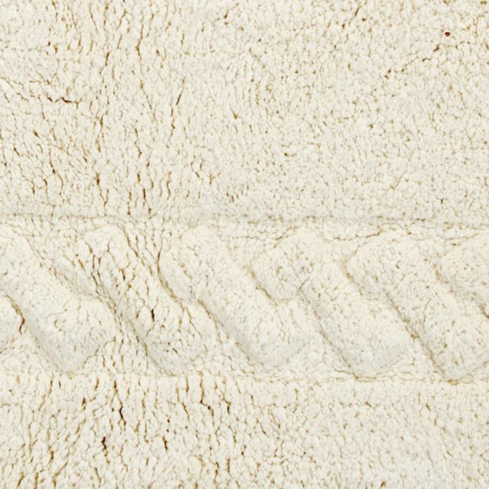 Chain Bath Rug 220 GSF Soft Plush Cotton Non Skid Back By Knightsbridge