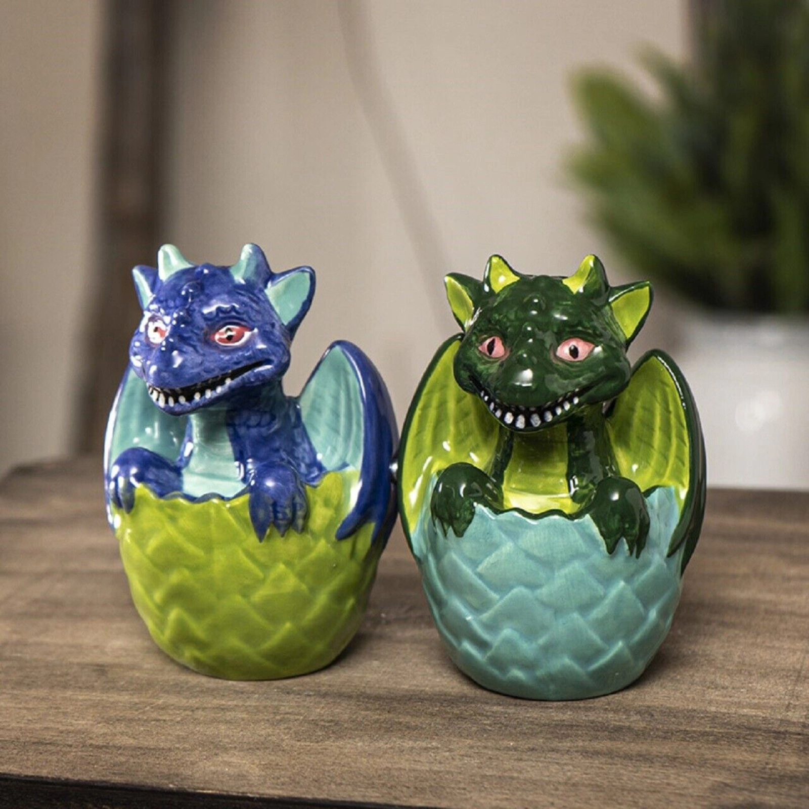 Pacific Giftware Dragon Hatchling Magnetic Salt and Pepper Shaker Set 3.5 Inch Multicolor