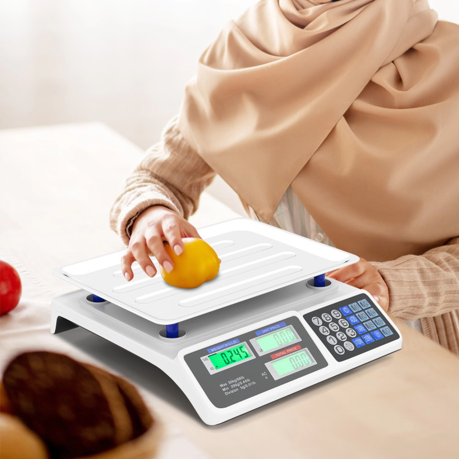 SUGIFT Silver Price Computing Food Scale with Dual Backlit Displays 13-in W 13.5-in D 5-in H 66-lb Scale Capacity