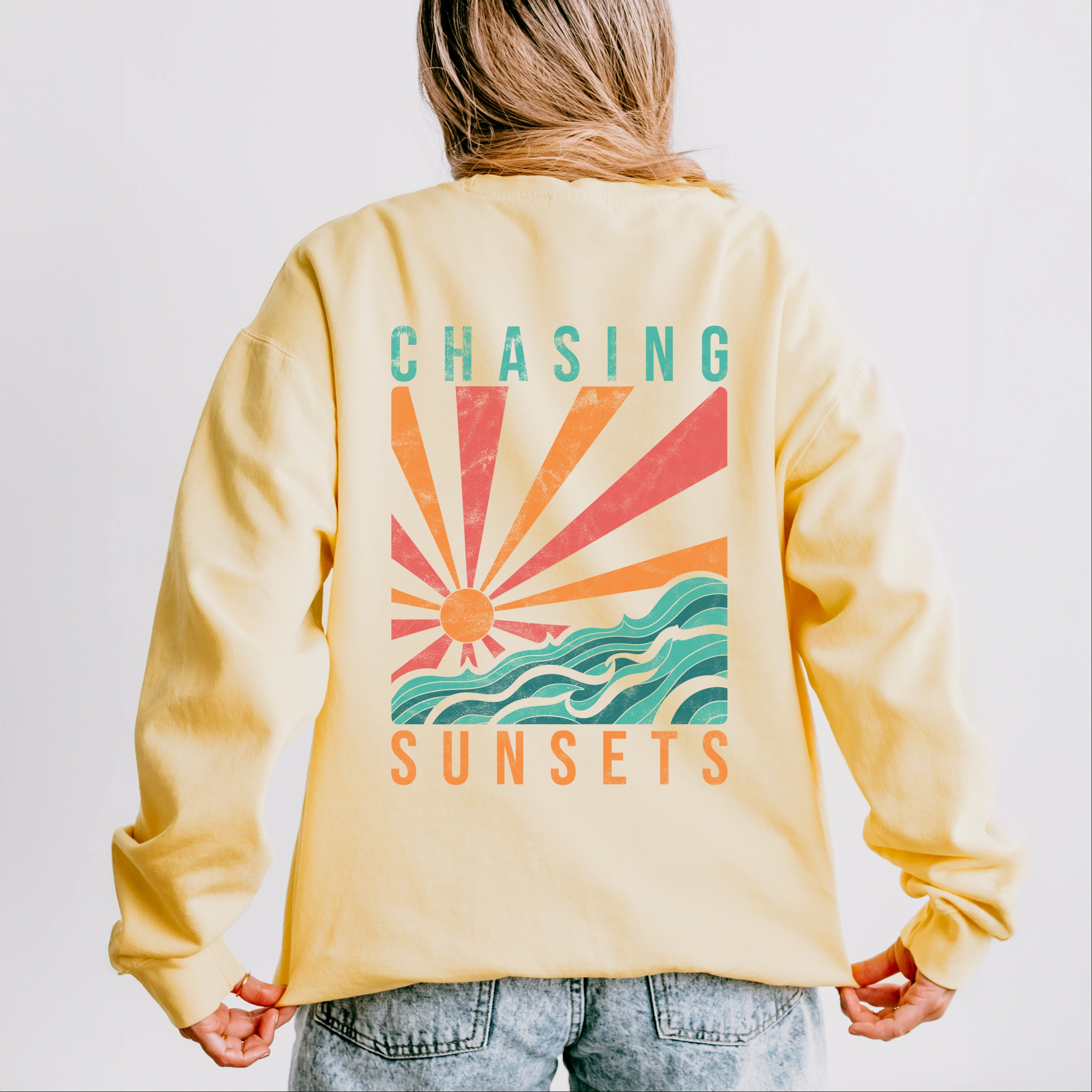 Simply Sage Market - Chasing Sunsets Waves Women's Lightweight Garment Dyed Sweatshirt