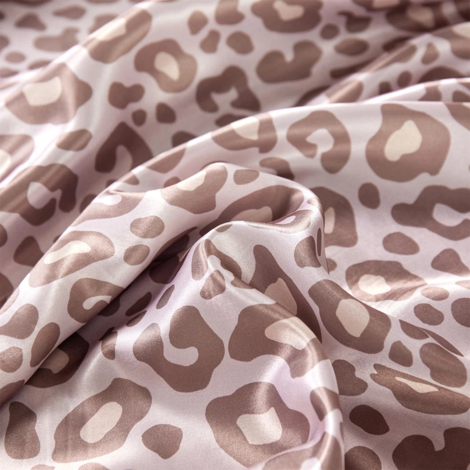 SS Design Queen Size Leopard Print Luxury Bed Sheets Set