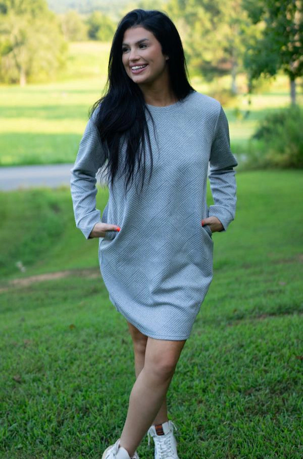 Threaded Pear Women's Quincy Textured Long Sleeve Dress