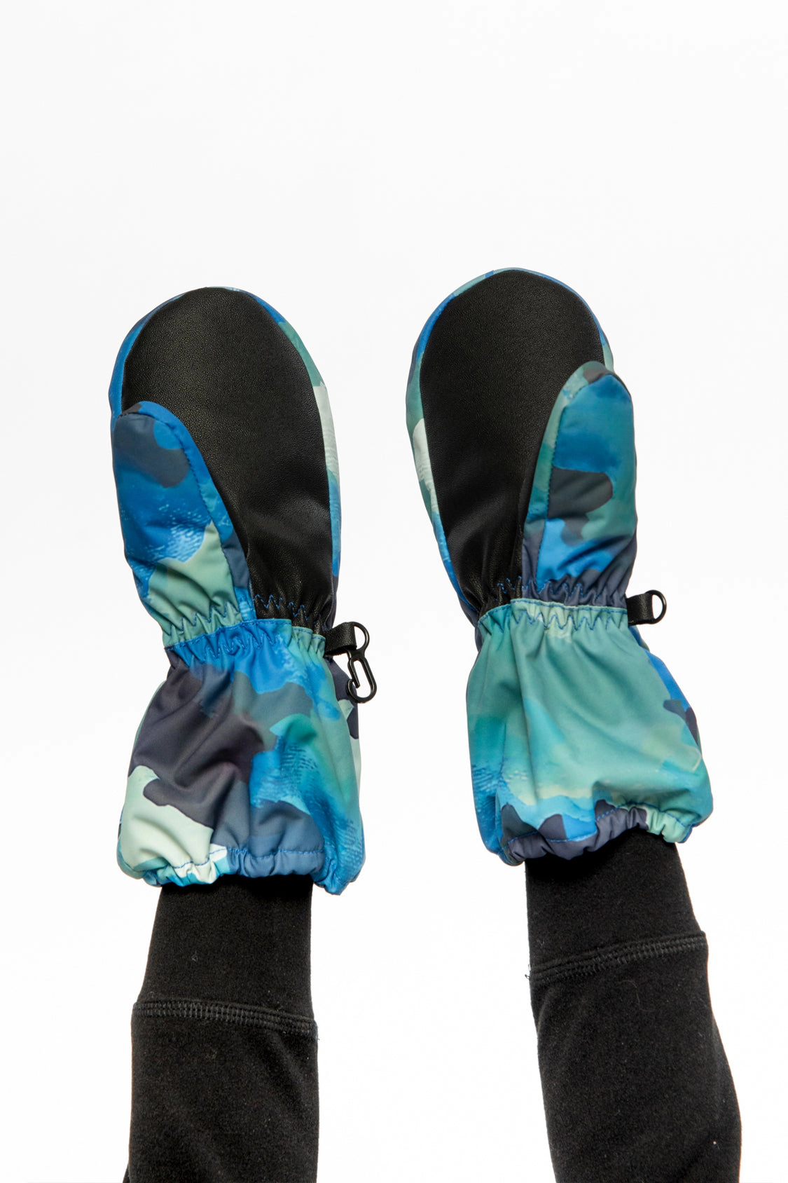 Deux par Boys Play Camouflage Print Waterproof Winter Mittens with Rubberized Palm