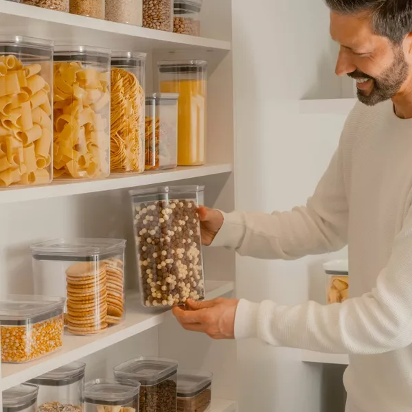OU Airtight Food Storage Container 8pc, BPA Free Clear Plastic Containers w/ Leak Proof Lid, Stackable Pantry Organizer