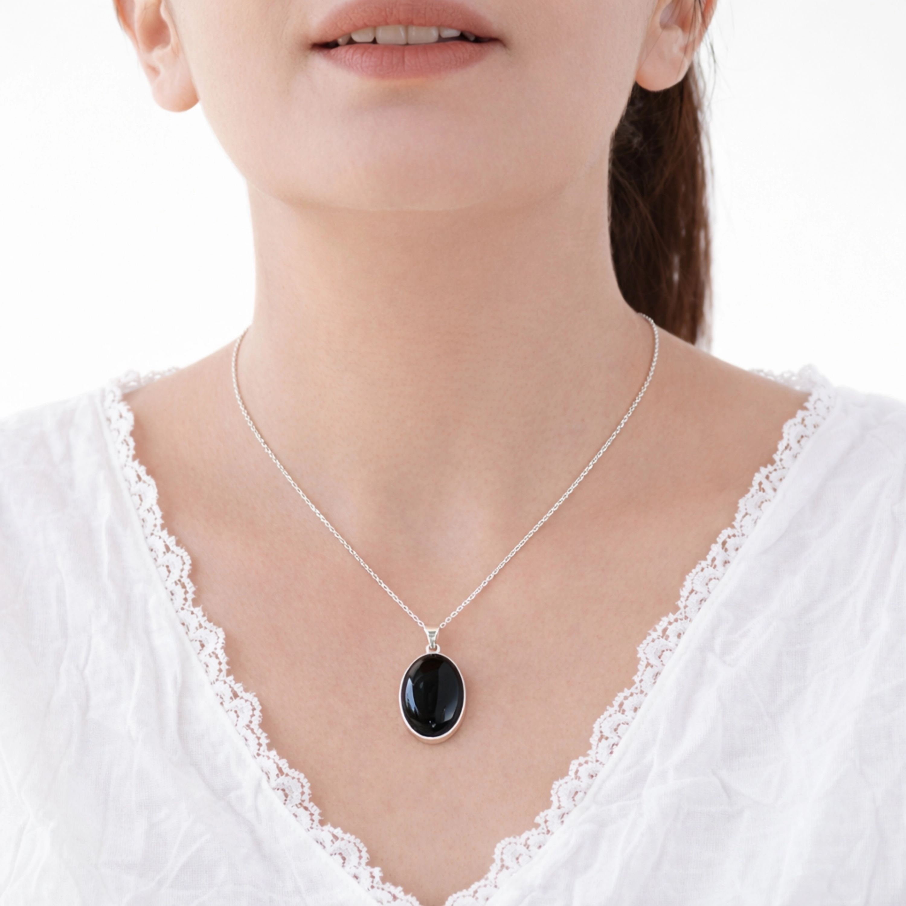 Wear Sierra Unisex Sterling Silver Oval Handmade pendant Necklace