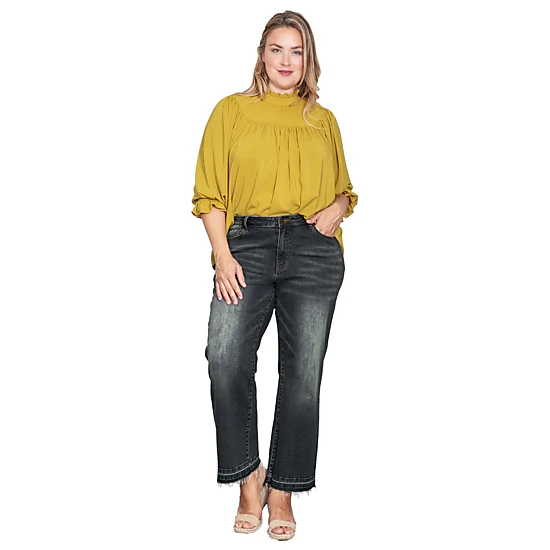 Plus Size Raw Hem Cropped Wide Leg Jeans