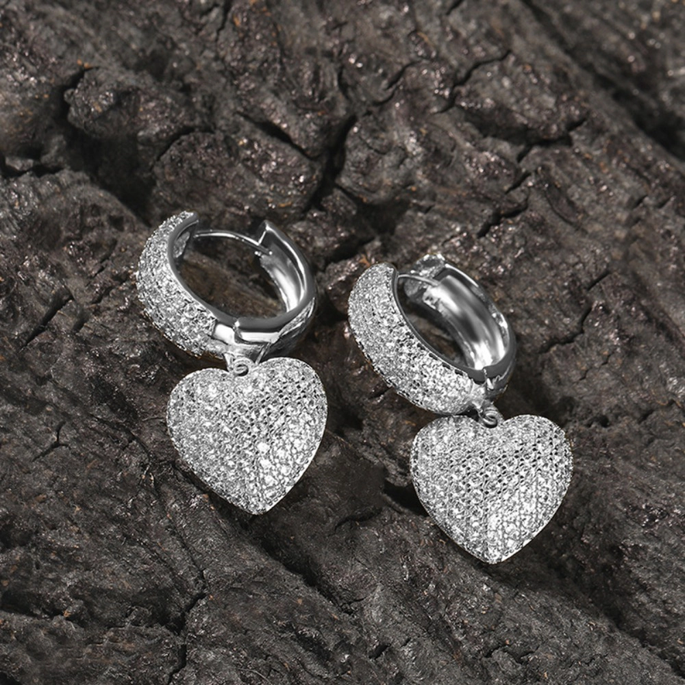 Exquisite Micro Pave Synthetic Zircon Heart Drop Earring
