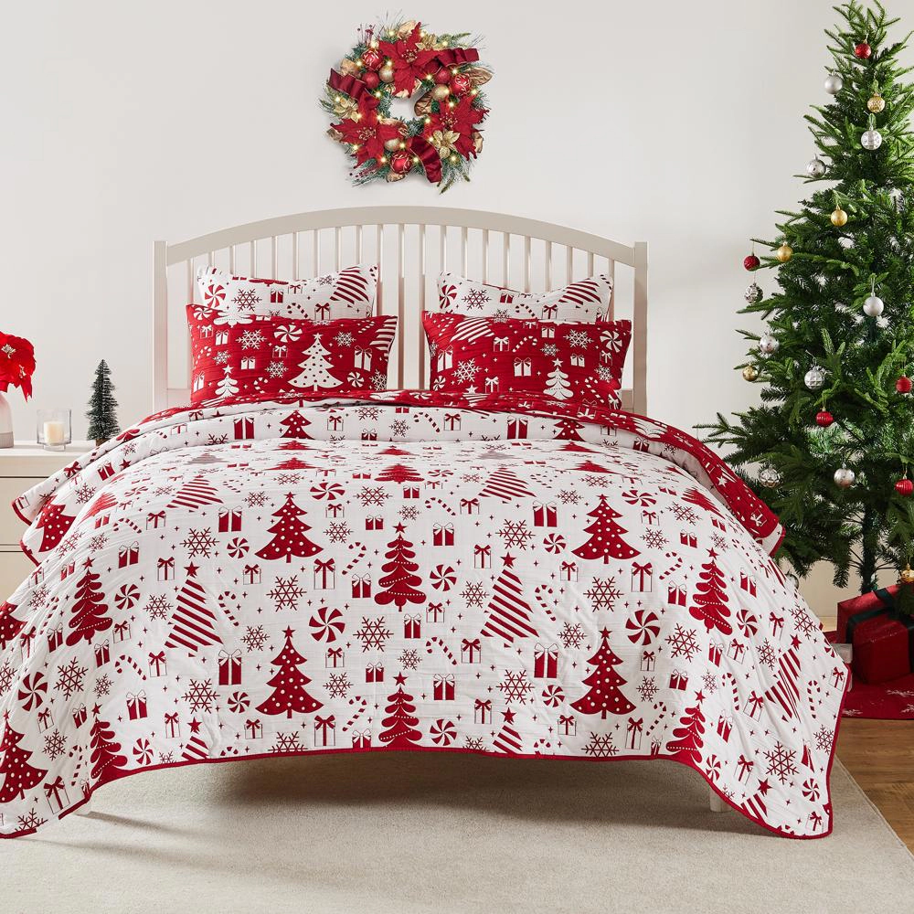 Greenland Home Fashions Peppermint Party Jacquard Woven Festive Christmas Polyester Coverlet Set 3 PC
