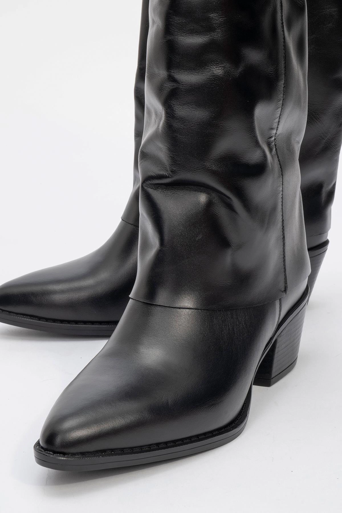 Forever & Always Womens Teodora Leather Block Heel Boots
