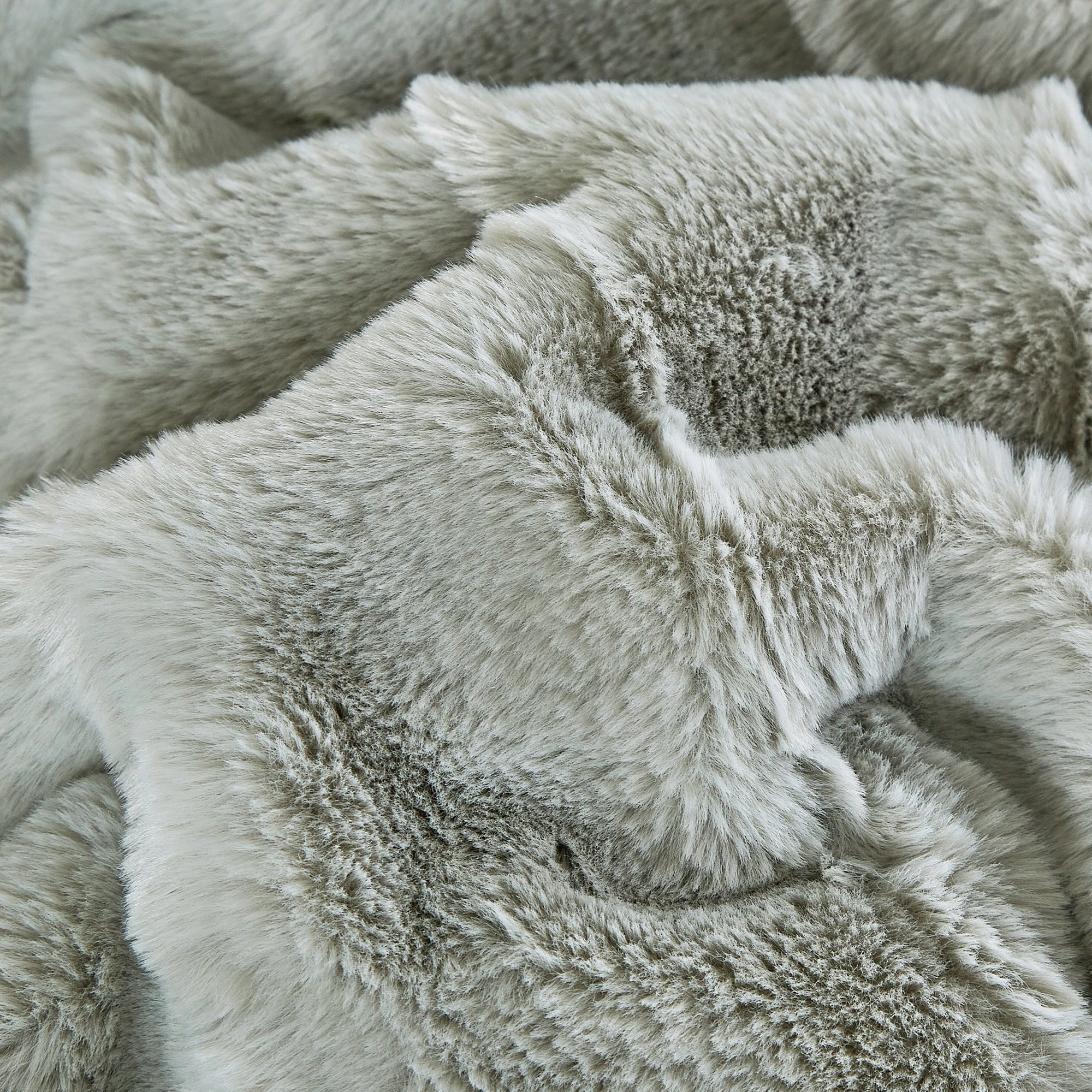 MarCielo 4 Pieces Textured Stripe Faux Fur Comforter Set with Velvet Backing