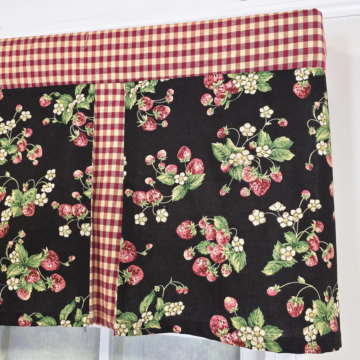 RLF Home Strawberry Pleated 100% Cotton Rod Pocket  Window Valance 50" x 17" Black