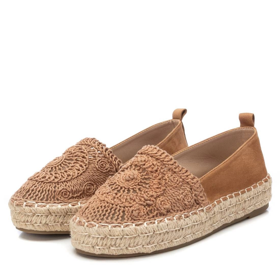 XTI Women's Flats Chic Casual Round-Toe