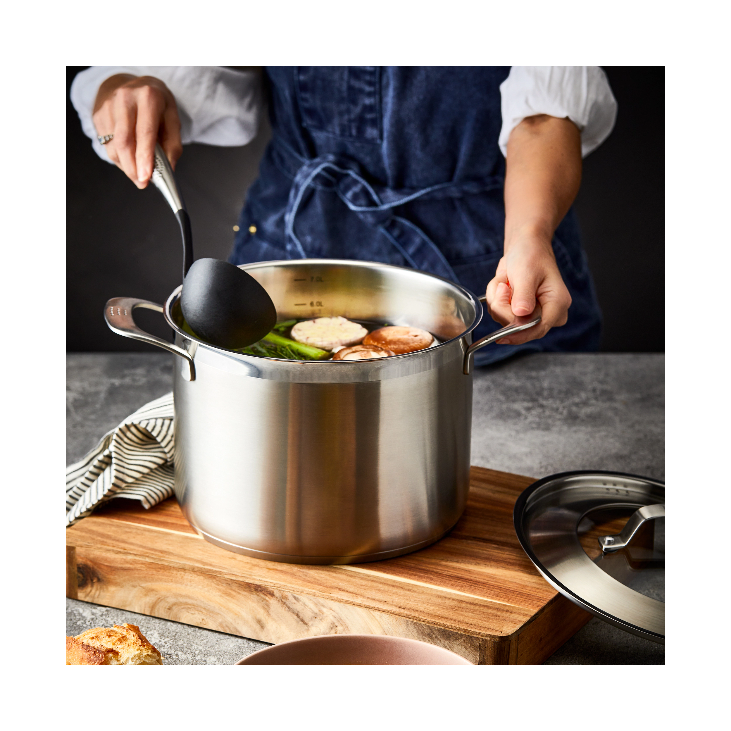 Cuisine::pro® iD3® SS 7.6 Qt. Stockpot