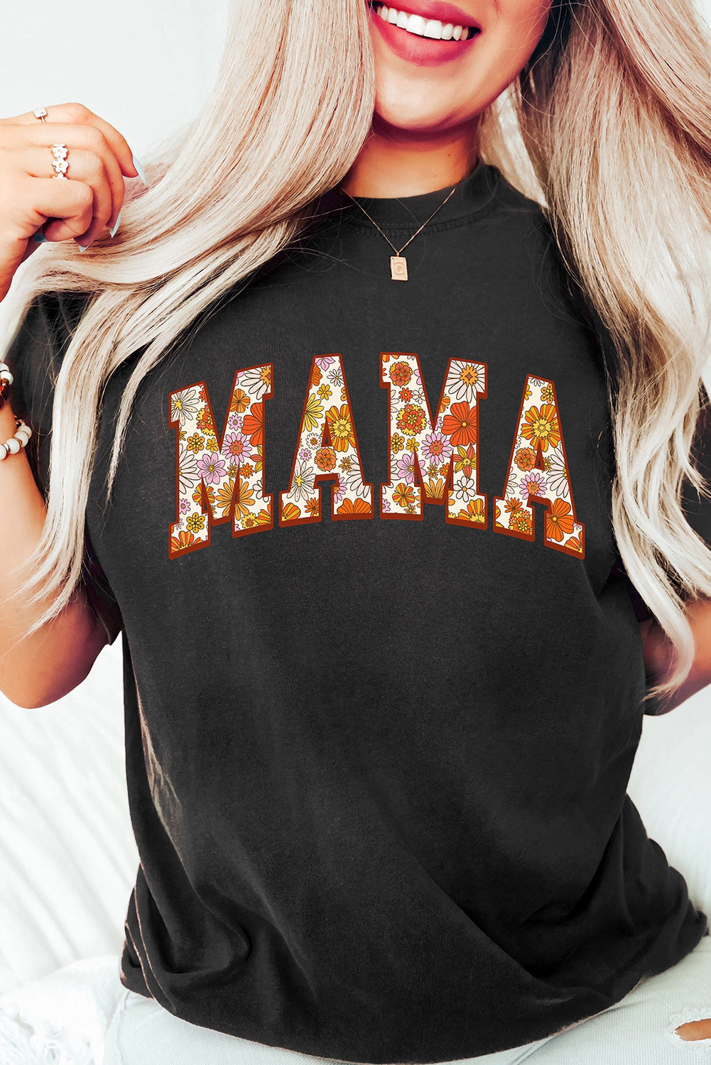 Threaded Pear Women's Sunny Flower MAMA Letter Graphic Tee