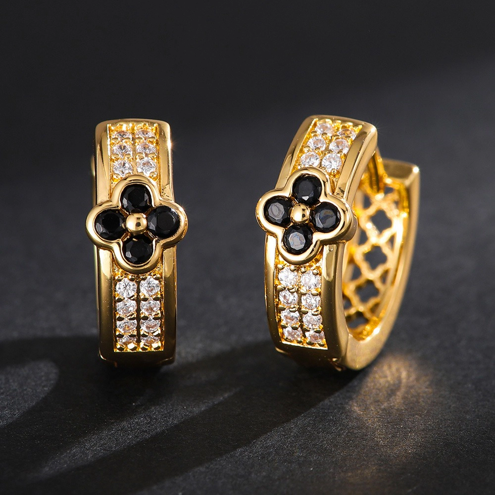 Clover Pave Cubic Zirconia Huggie Hoop Earring