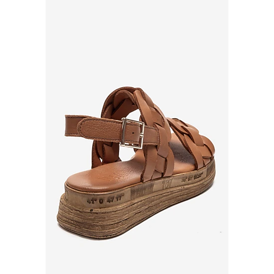 Forever & Always Womens Elvoro Leather Sandals