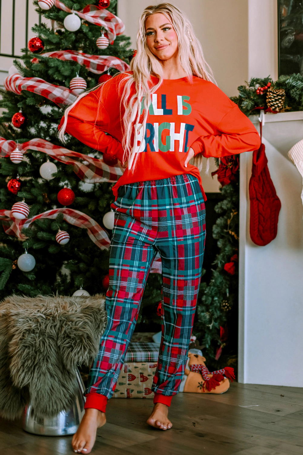 Threaded Pear Women's Eleanor Christmas Plaid Pajamas Set