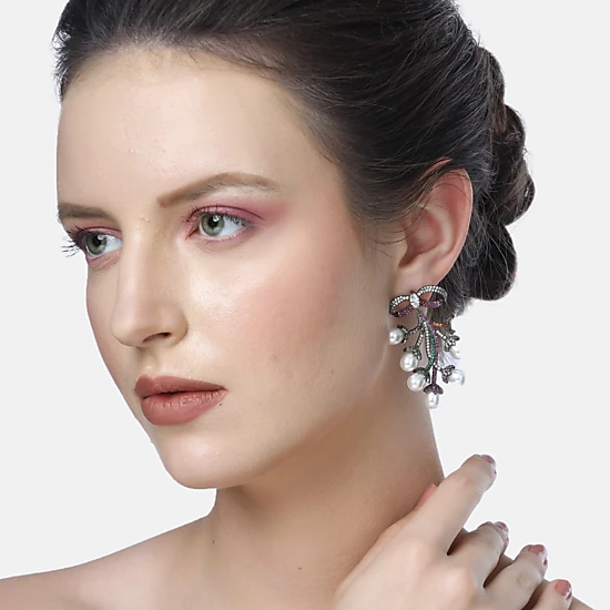 AGP PARIS Womens Diva Bow Shaped Grapevine Drop Earrings