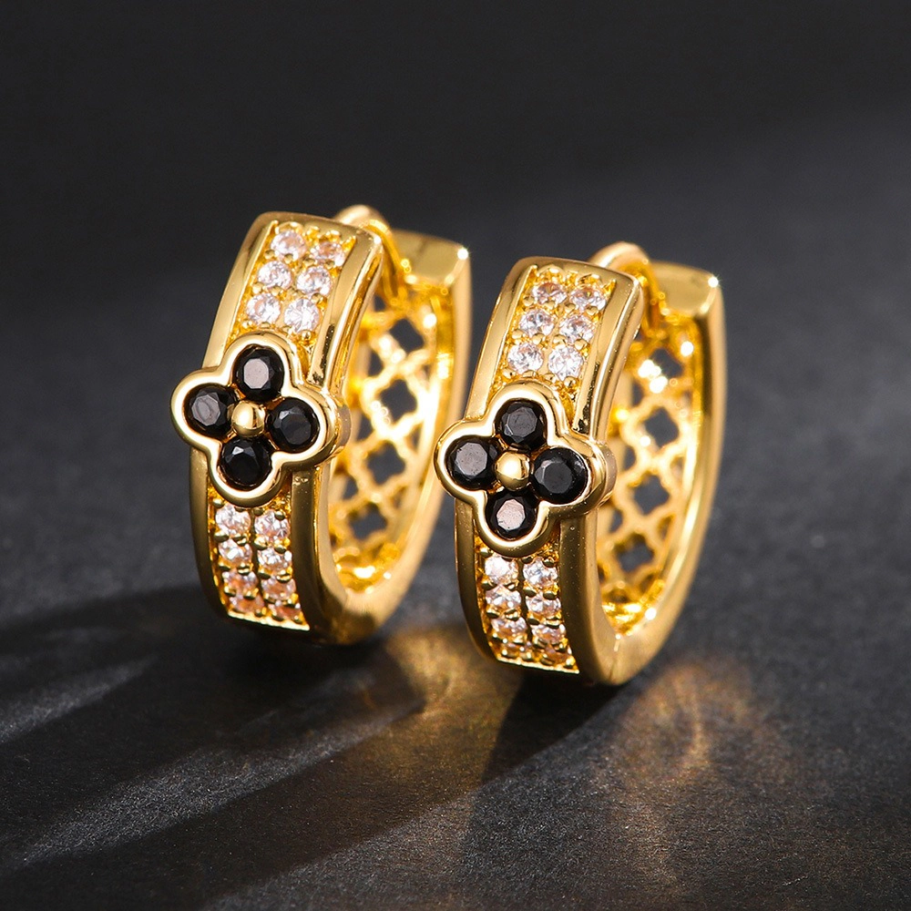 Clover Pave Cubic Zirconia Huggie Hoop Earring