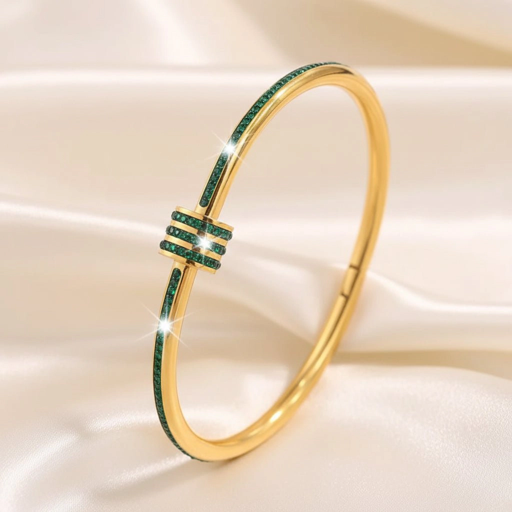 DressAtR Women's Green Zircon Gold Tone Bangle Bracelet
