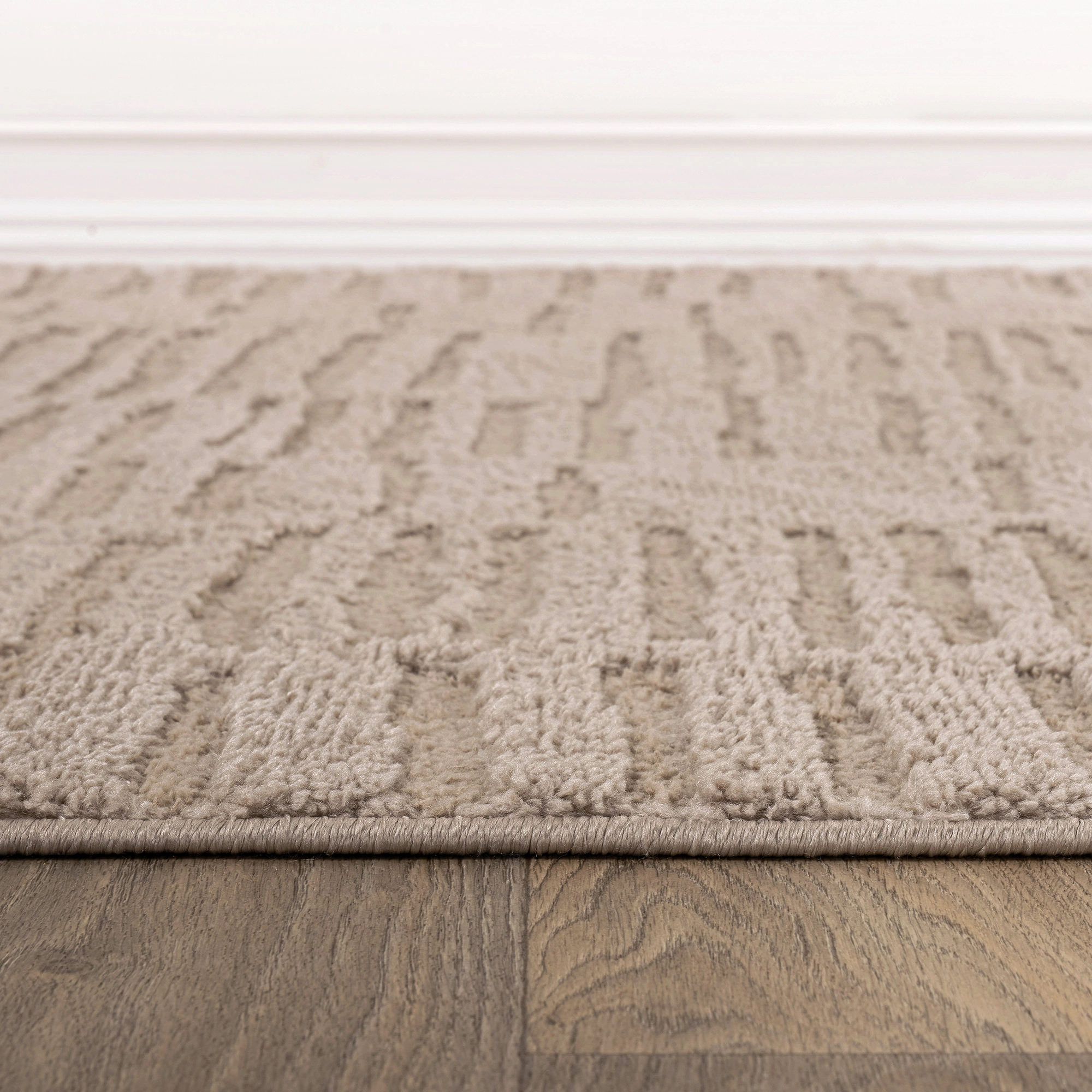 World Rug Gallery Horizontal Dash Soft Shag High-Low Indoor Area