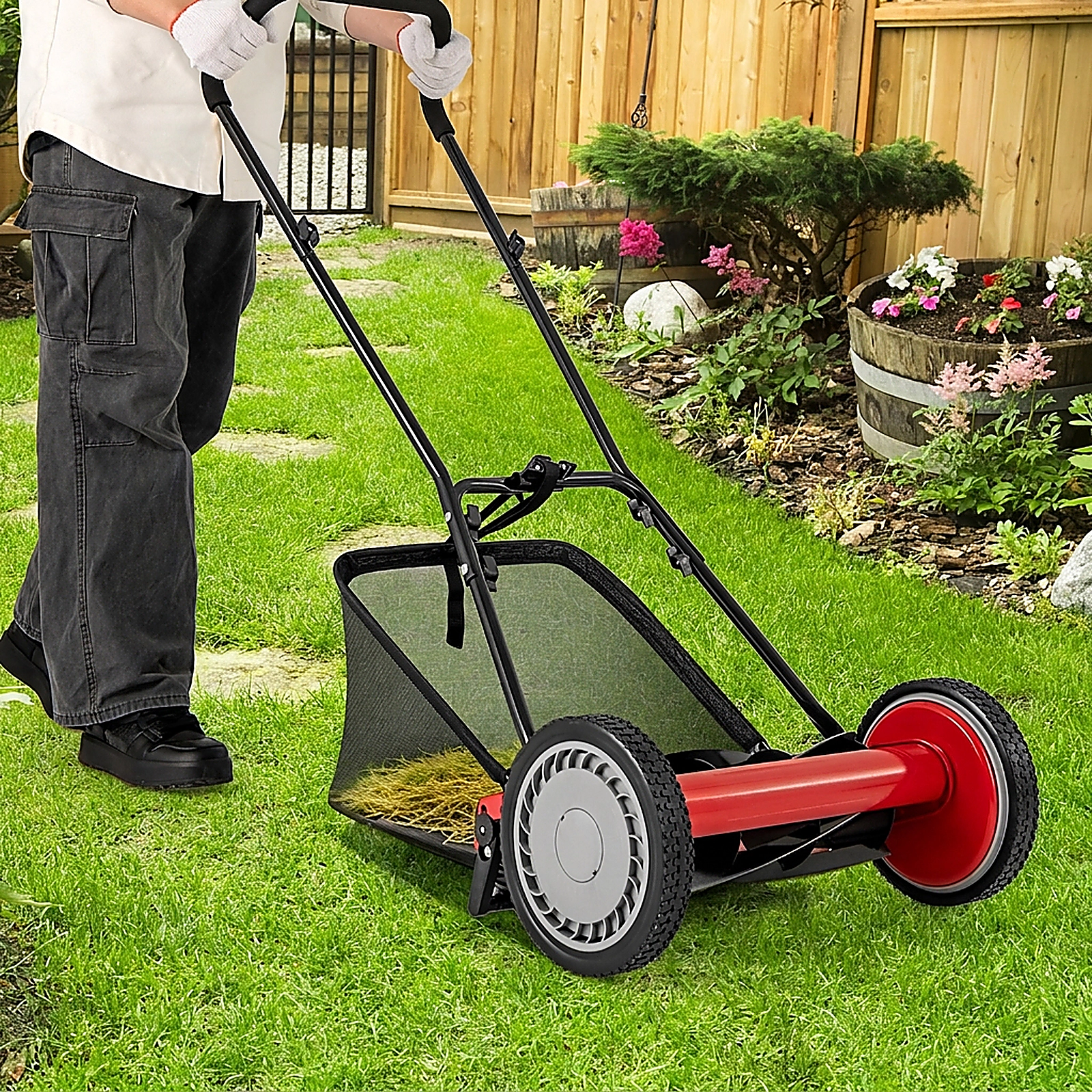 SUGIFT Red 16-in Manual Push Reel Lawn Mower with 5-Blade Cylinder 7-gal Bag and 10-in Non-Slip Wheels