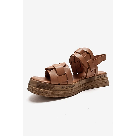 Forever & Always Womens Elvoro Leather Sandals