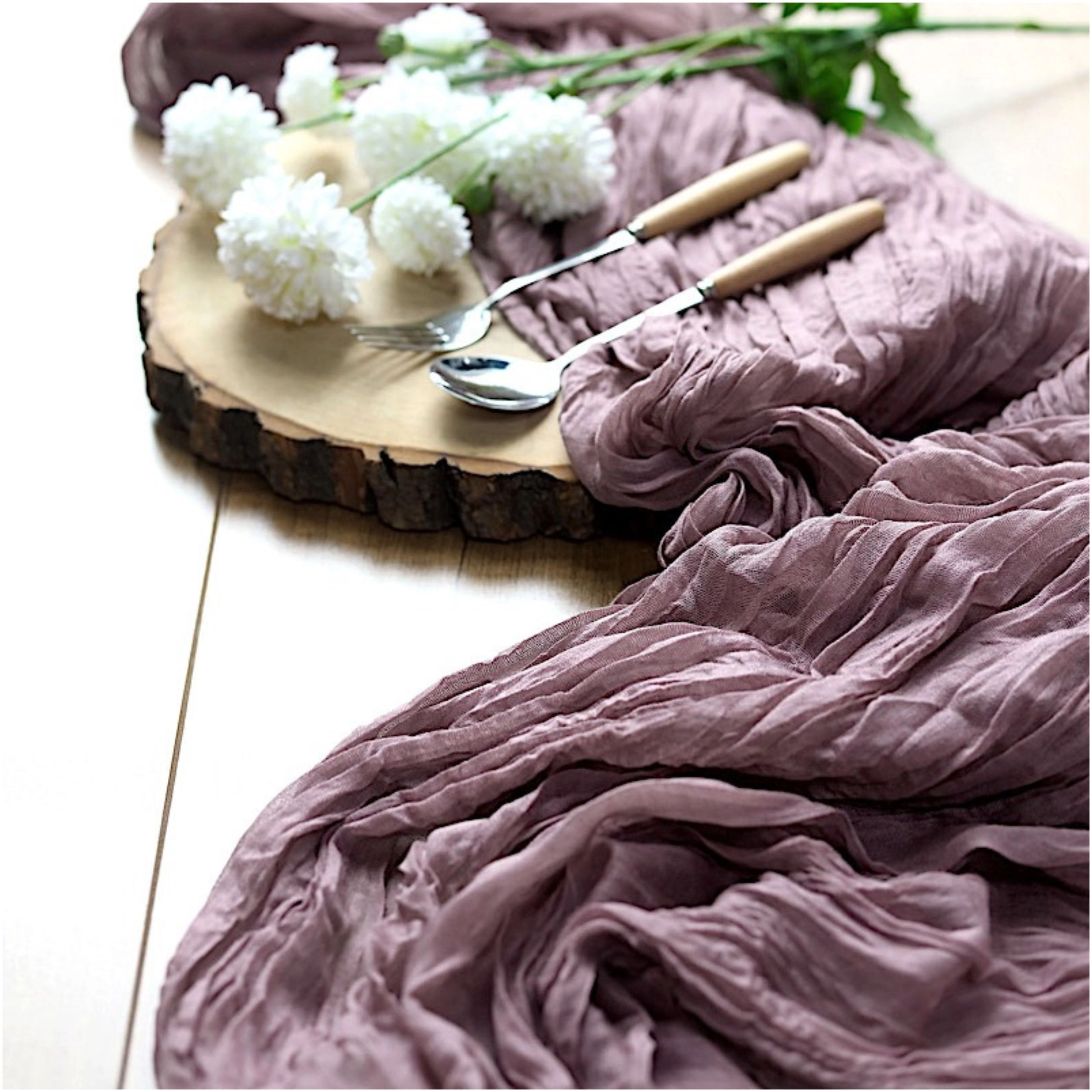 Home Collection 10-Foot Cotton Cheesecloth Table Runner
