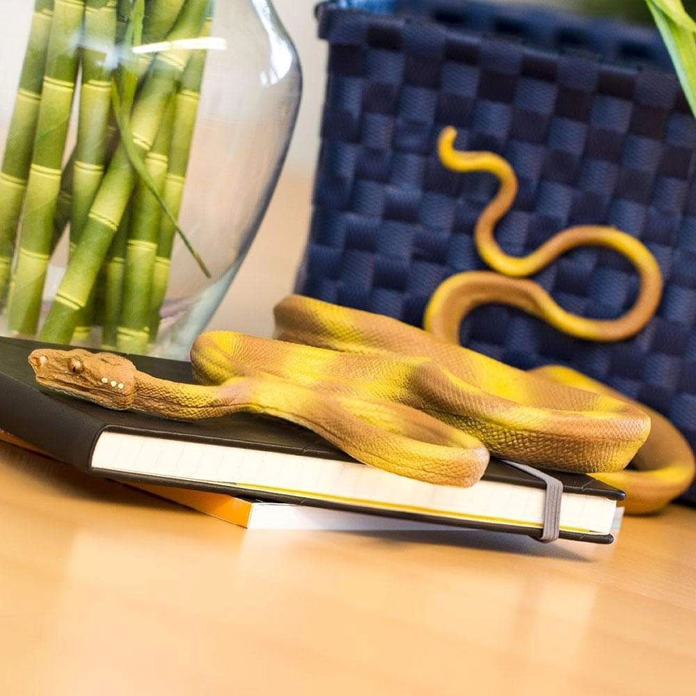 Safari Ltd. - Amazon Tree Boa Snake Kids Toy Figure