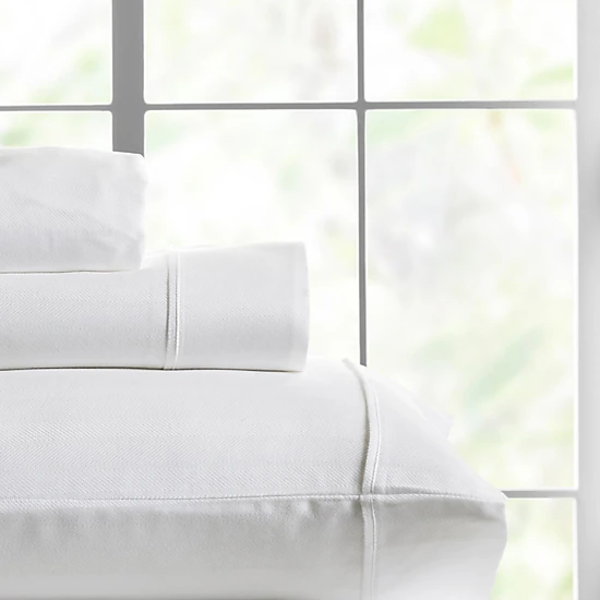 Knightsbridge 600 Thread Count Jacquard Herringbone Sheet - 4 Piece Set - Queen, White